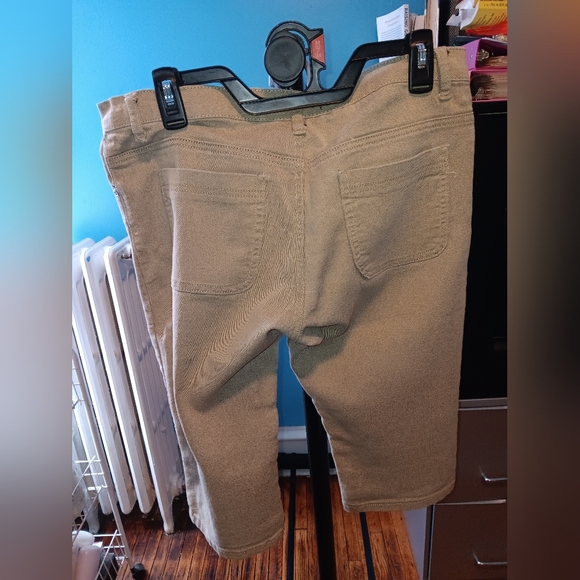 Victoria Jeans above the knee shorts Pre-owned - Picture 2 of 10